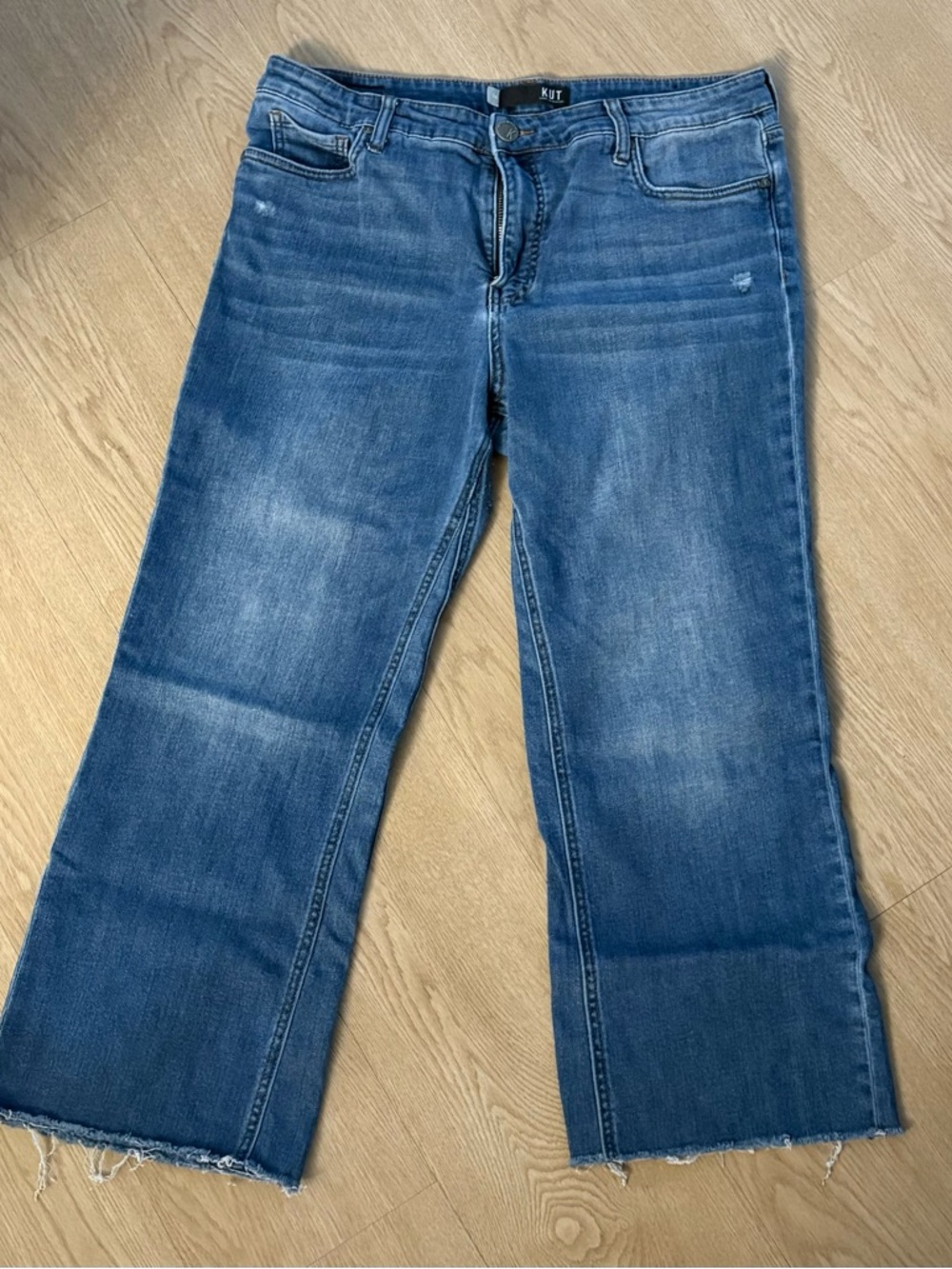 Kut from the Kloth Straight Crop Jeans